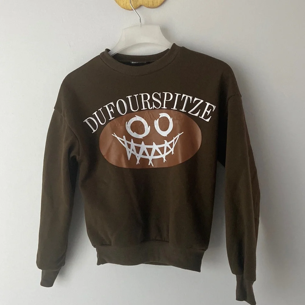 Sweater - Picture 1 of 1